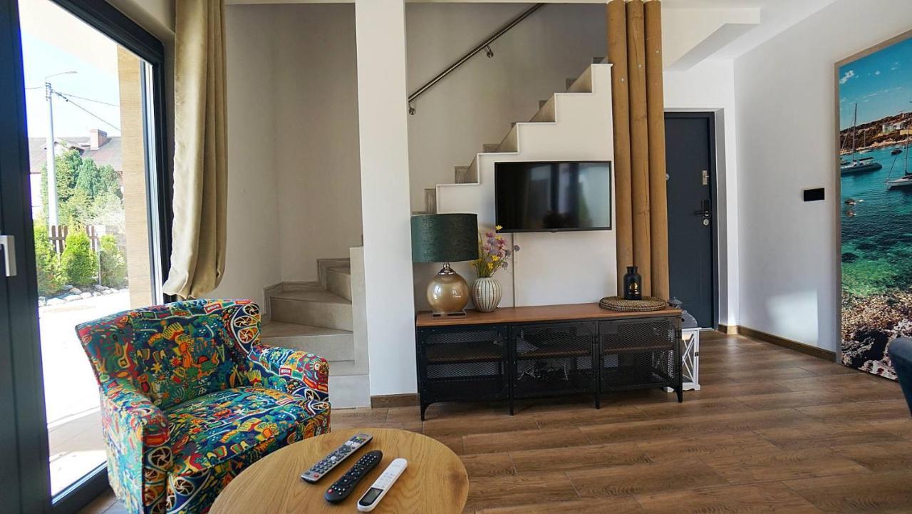 Nadmorska Osada Villa Oslonino Kültér fotó